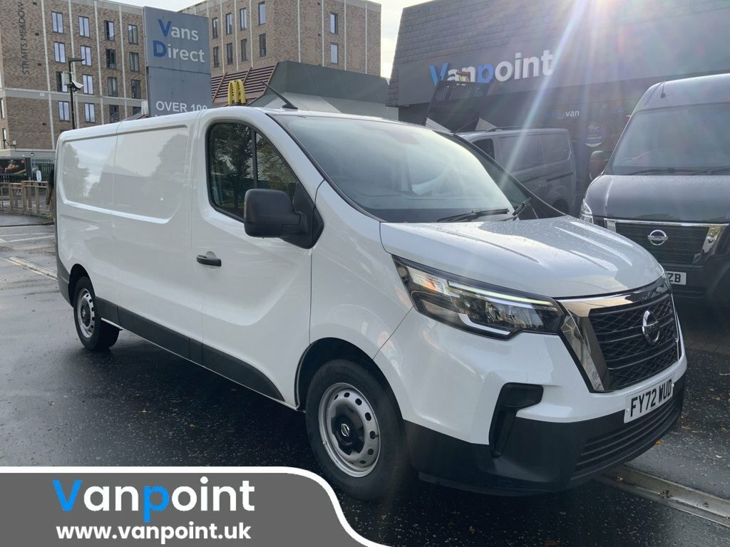 Nissan Primastar 2L Visia White
