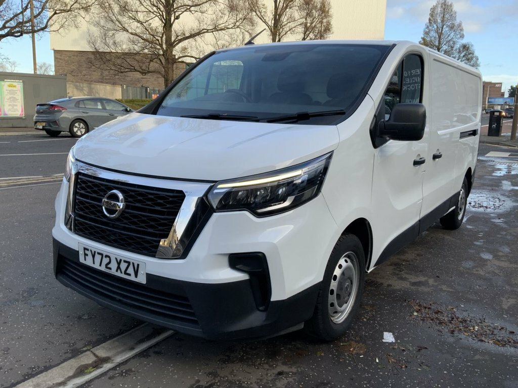 Nissan Primastar 2L Visia FY72XZV White #3