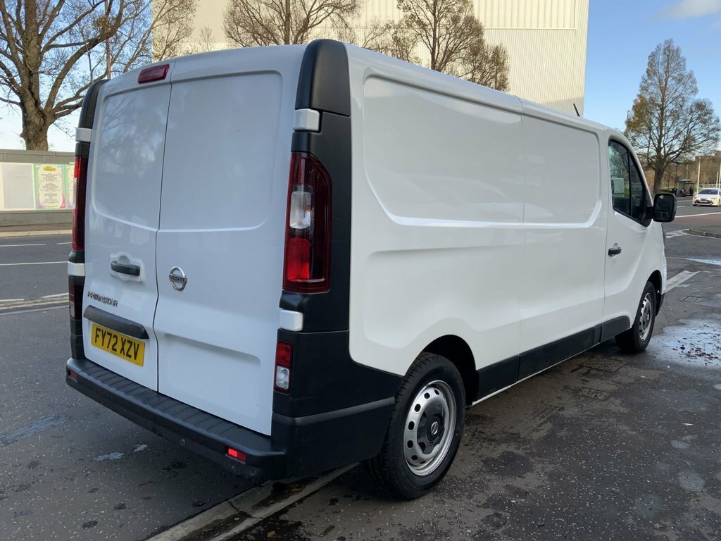 Nissan Primastar 2L Visia FY72XZV White #5