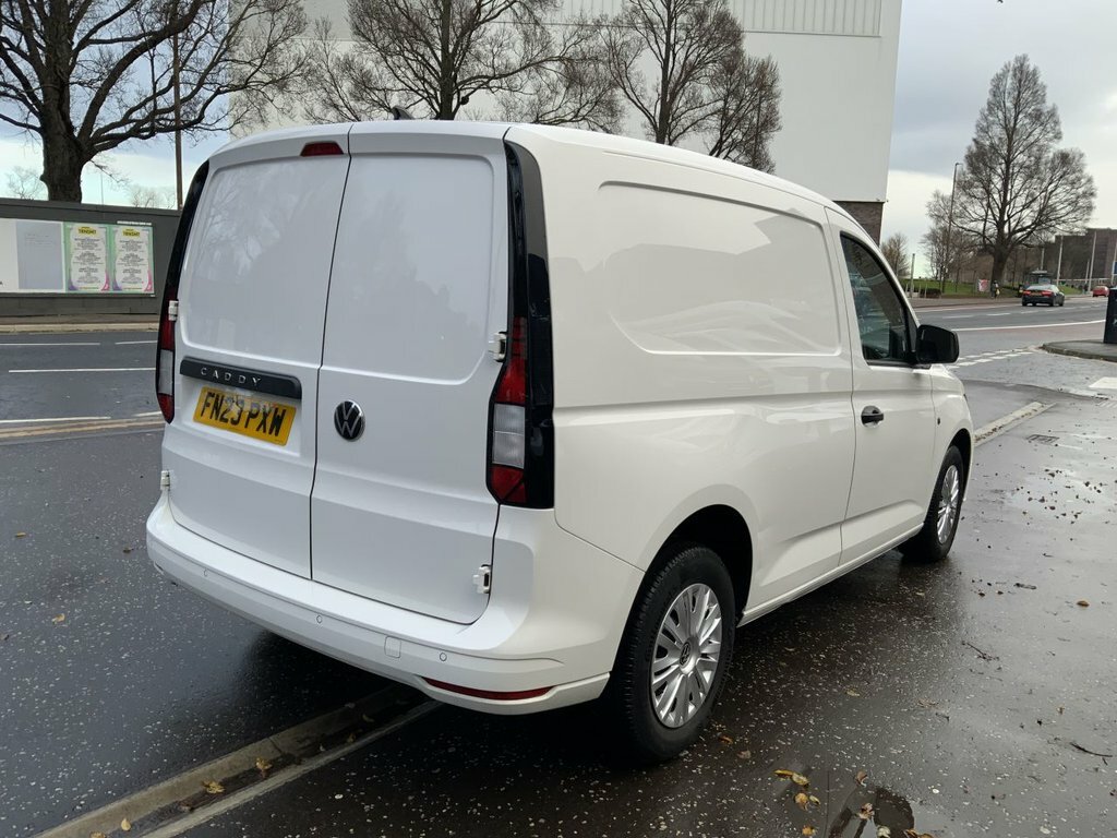 Volkswagen Caddy 2L Commerce Plus FN23PXW White #6