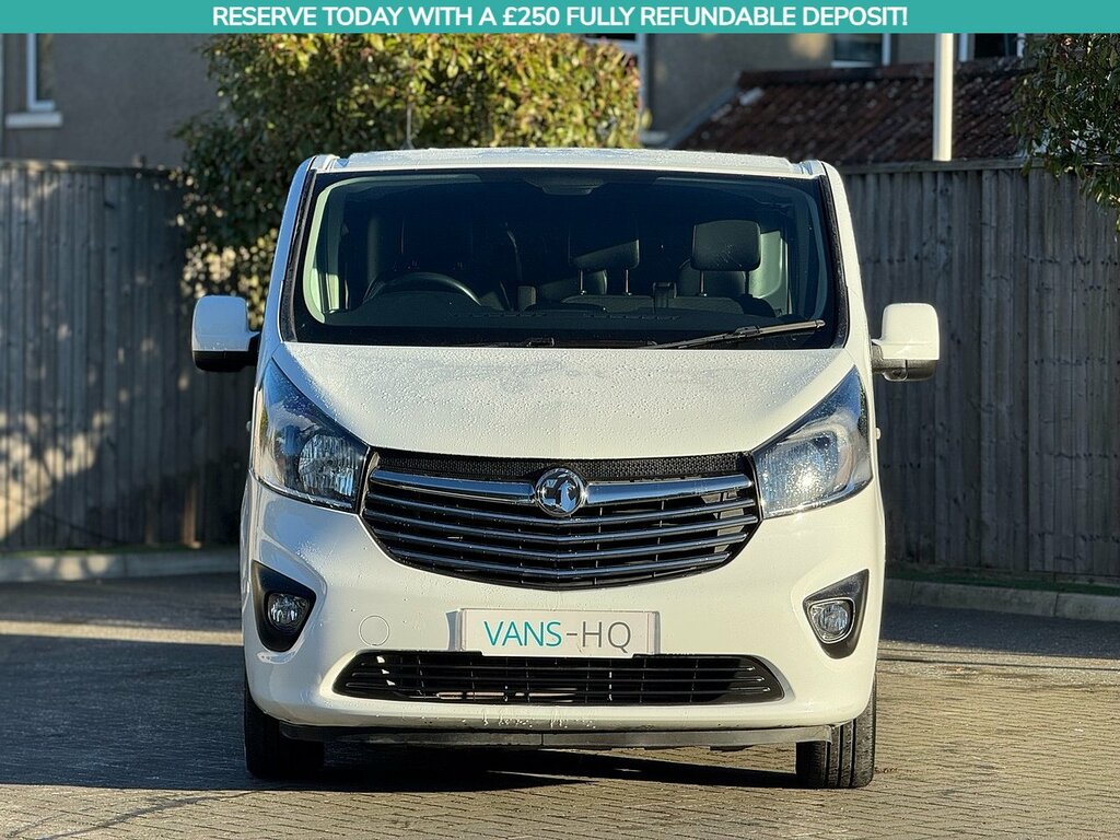 Vauxhall Vivaro Mpv KY67RXN White #4