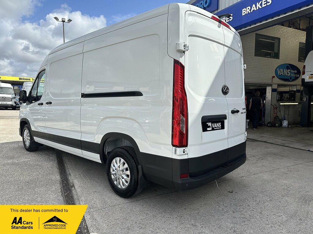 Maxus Deliver 9 D20 Lux GV25PZC White #3