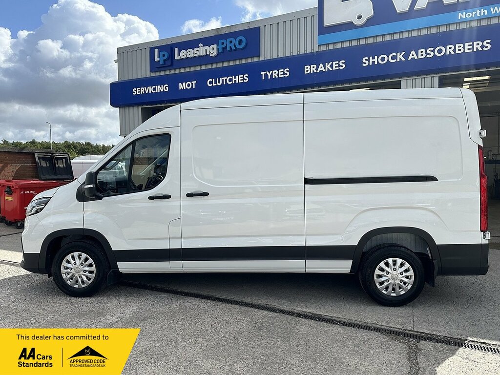 Maxus Deliver 9 D20 Lux GV25PZC White #2