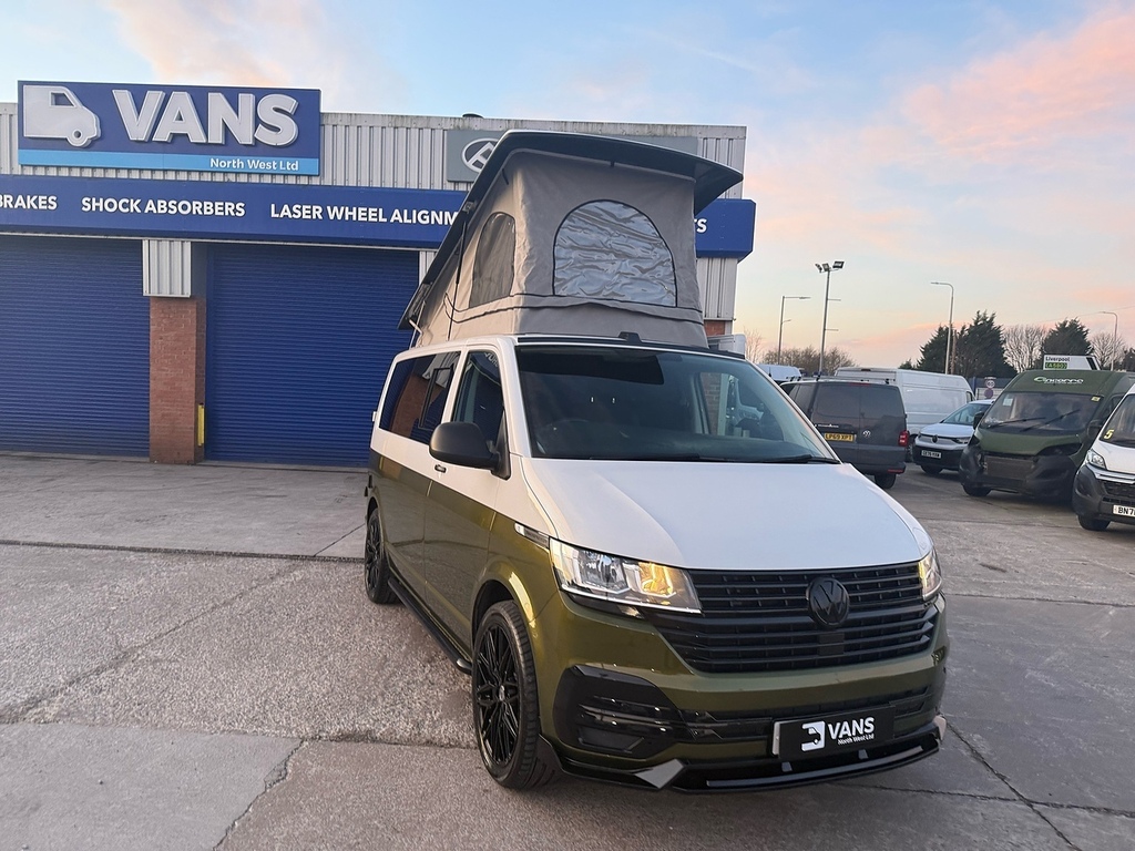 Volkswagen Transporter Tdi T28 Camper 2.0 Tdi Fwd VA21YWK Green #2