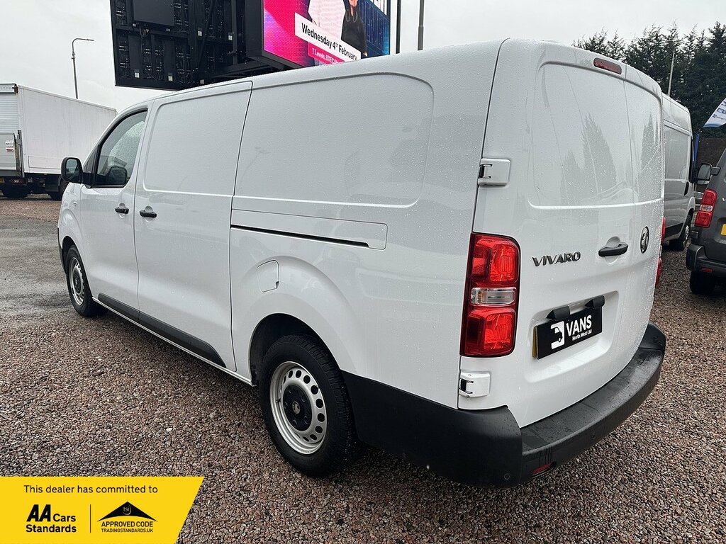 Vauxhall Vivaro Turbo D Prime DN24YYU White #5