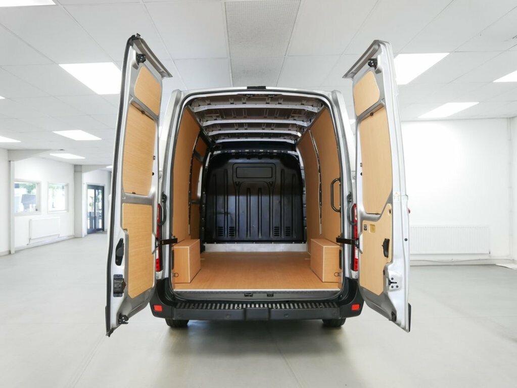 Nissan InterStar 2.3L Dci 35 Tekna Panel Van Fwd L2 Silver #2