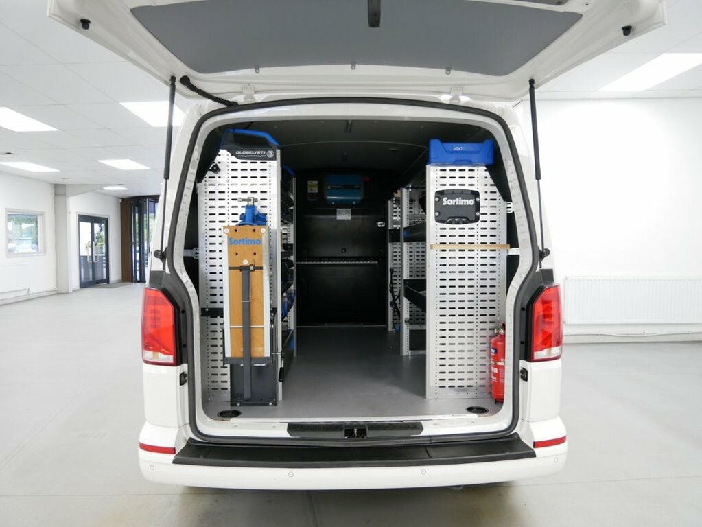 Volkswagen Transporter 2L 2.0 Tdi T28 Highline Panel Van Dsg F BG21YDB White #2