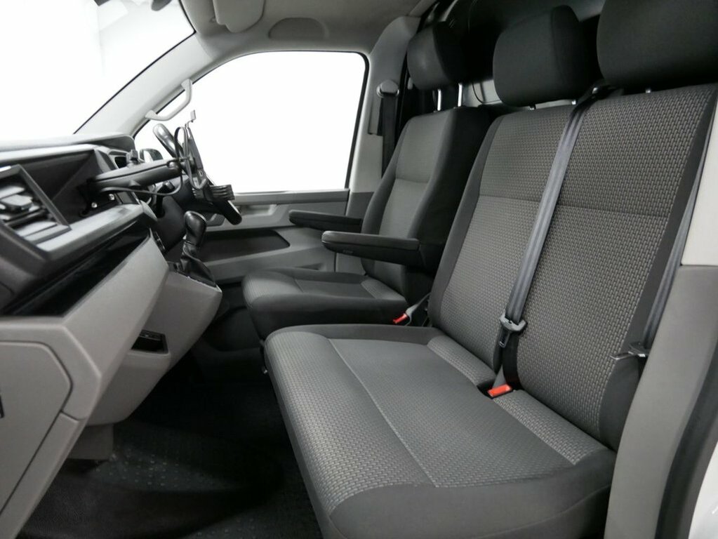 Volkswagen Transporter 2L 2.0 Tdi T28 Highline Panel Van Dsg F BG21YDB White #3