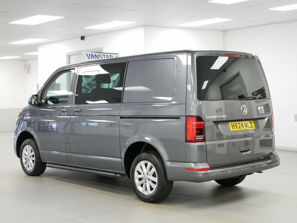 Volkswagen Transporter 2L 2.0 Tdi T30 Highline Kombi Double Cab Diese HV24MLZ Grey #2