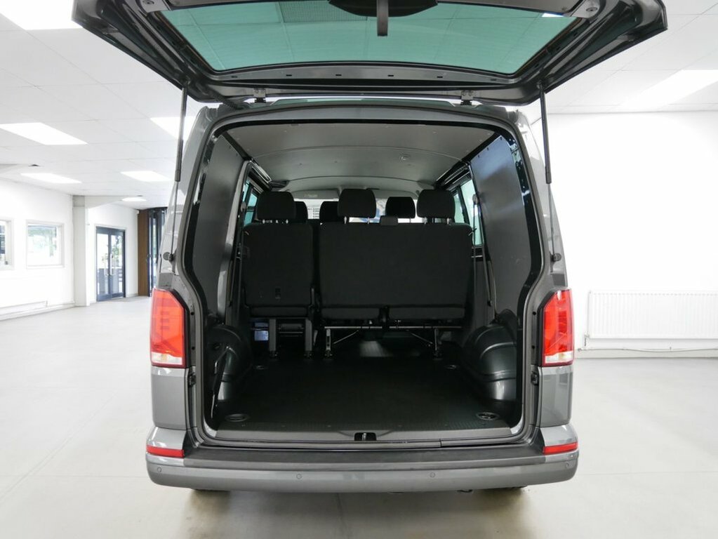 Volkswagen Transporter 2L 2.0 Tdi T30 Highline Kombi Double Cab Diese HV24MLZ Grey #3