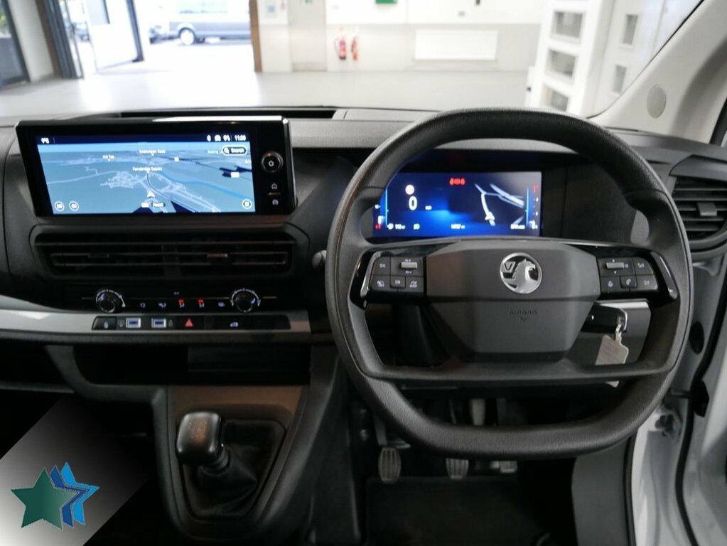 Vauxhall Vivaro 2L 2.0 Turbo D Pro Xl Panel Van 6Dr NG24WTN White #6