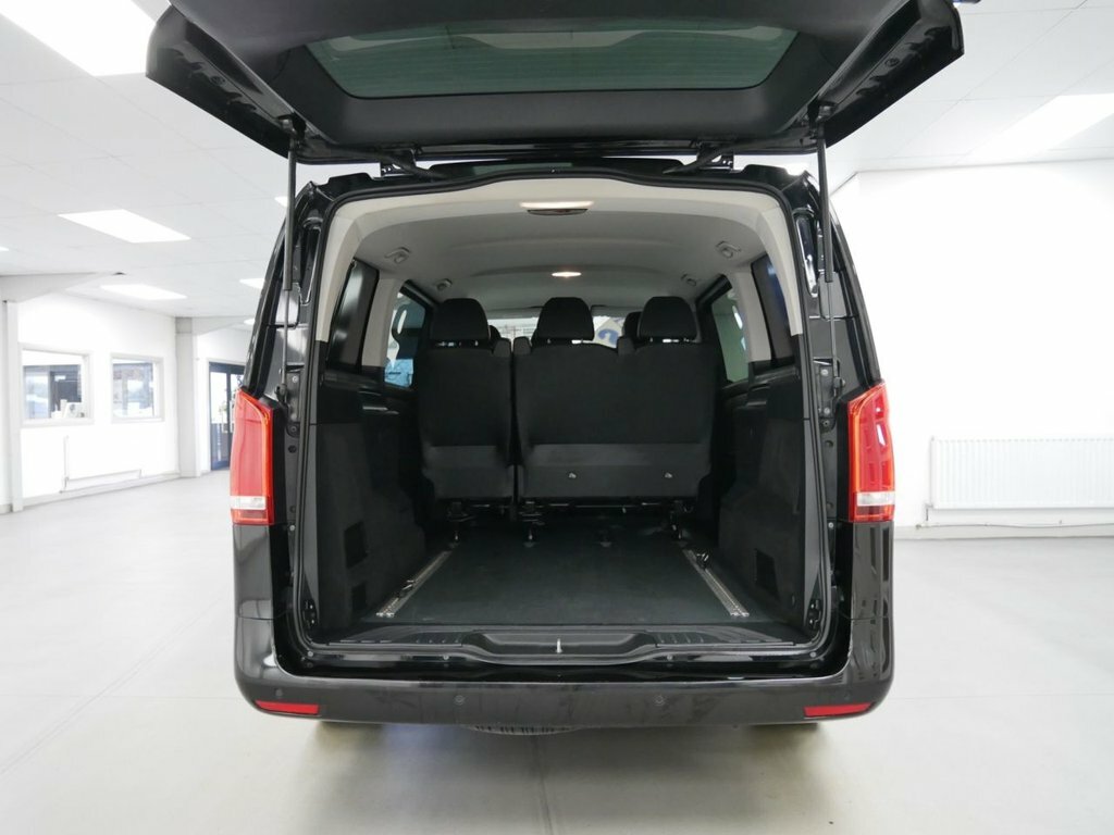 Mercedes-Benz Vito 2L 2.0 119 Cdi Premium Crew Van Double Cab Die BK24XBV Black #2