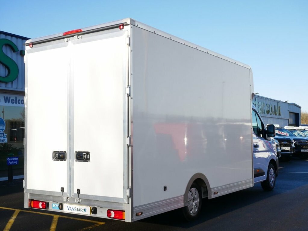 Renault Master Mpv RMLLO1 White #3