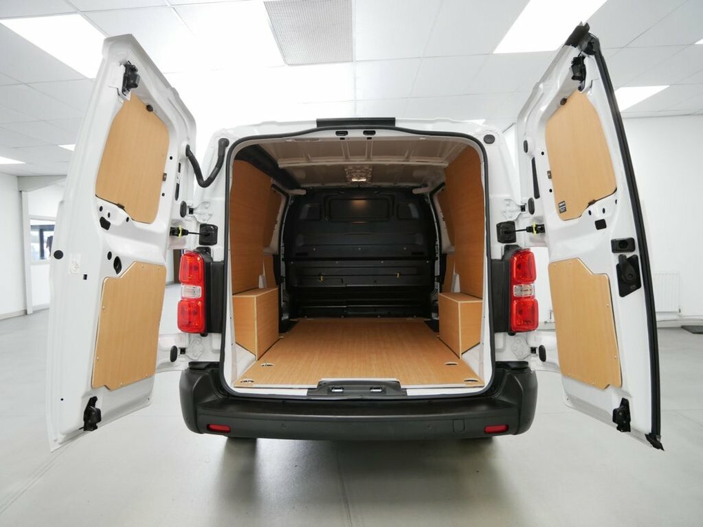 Toyota PROACE 2L 2.0D Icon Long Panel Van 6Dr Lwb FG74GZW White #3