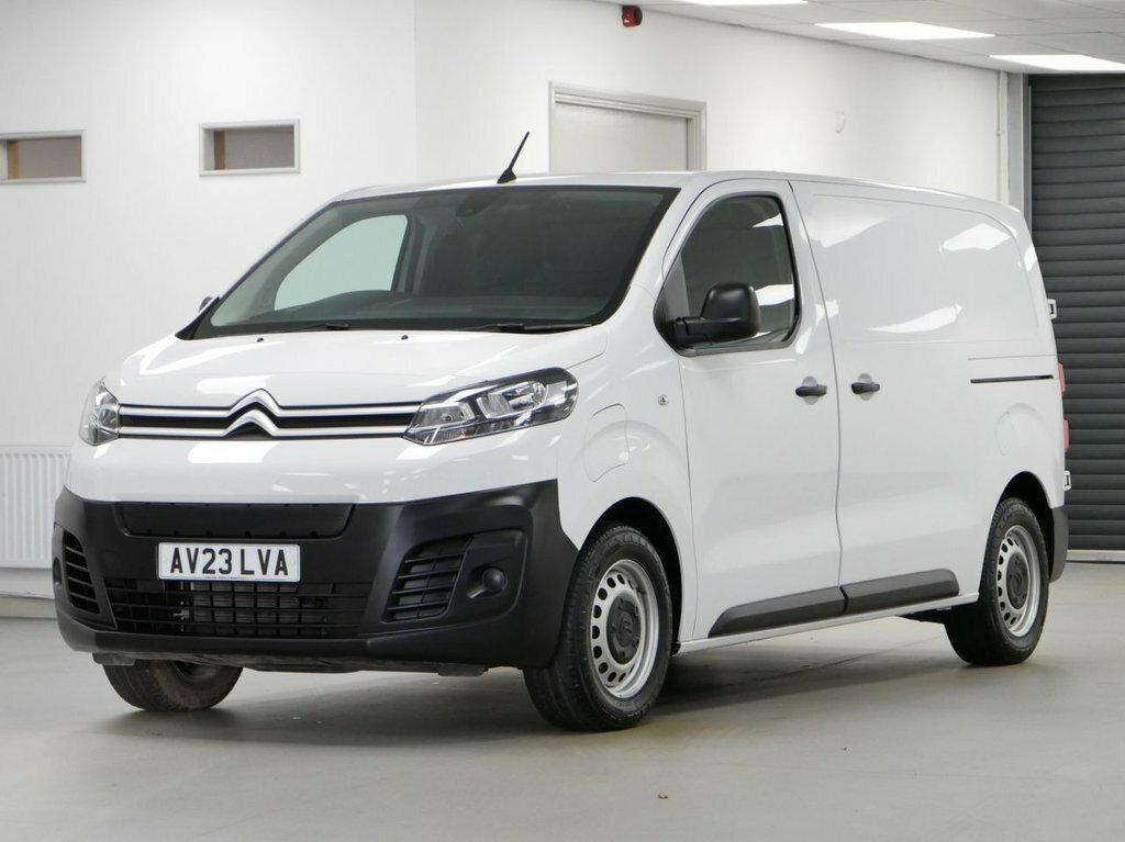 Citroen Dispatch Mpv White