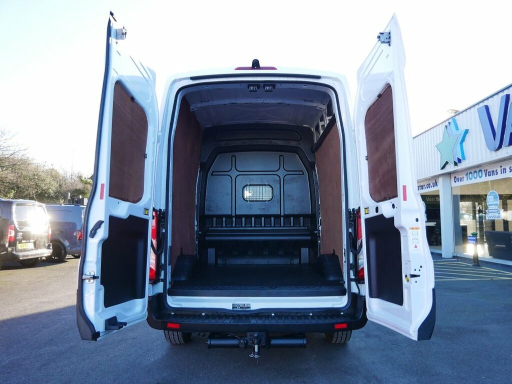 Ford Transit Custom 2L 2.0 350 Ecoblue Leader Crew Van Double Cab 6Dr MT72AFJ White #6