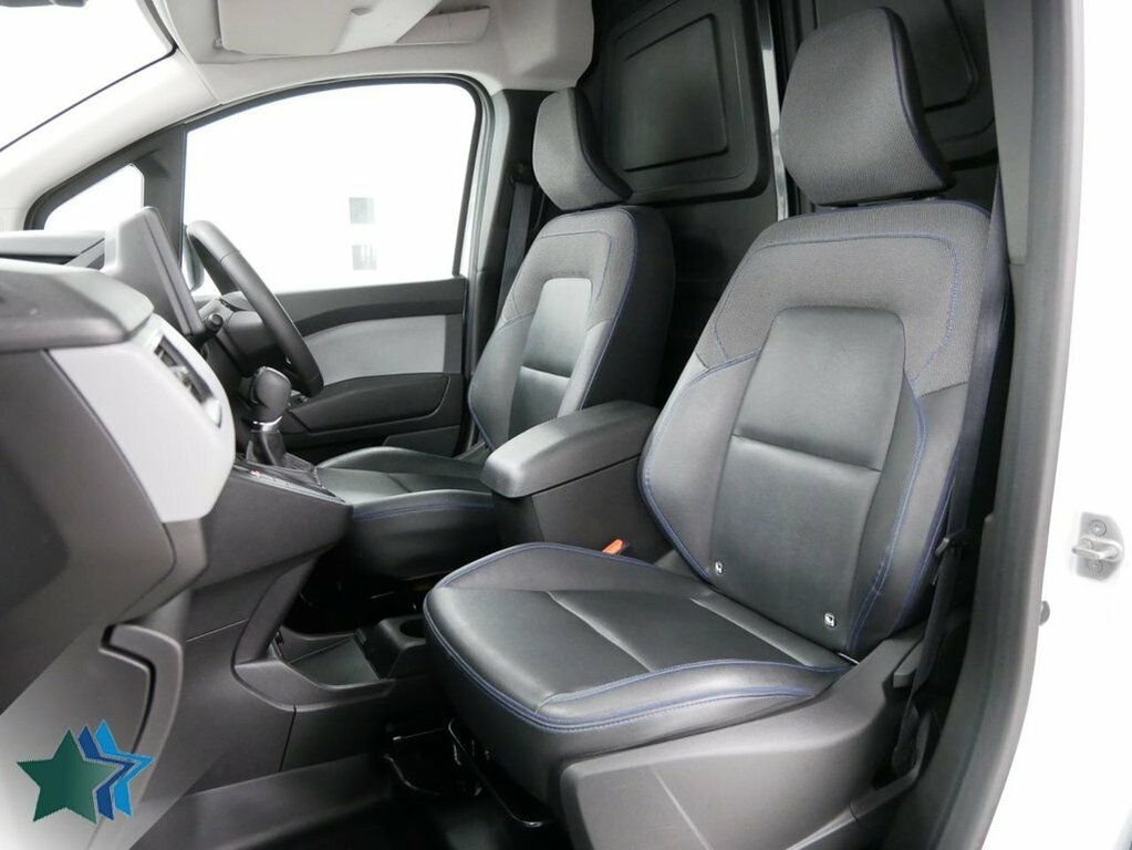 Nissan TOWNSTAR Mpv YE73UBG White #5