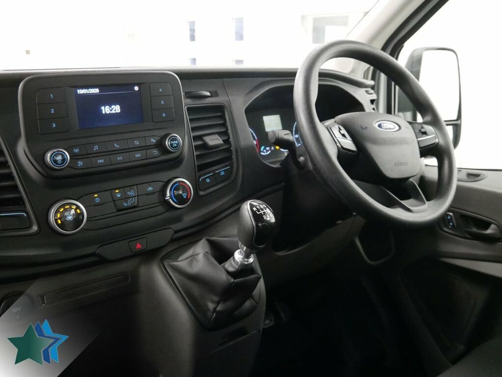 Ford Transit Custom 2L 2.0 350 Ecoblue Hd Leader Chassis Cab Diese WR74FRN White #3