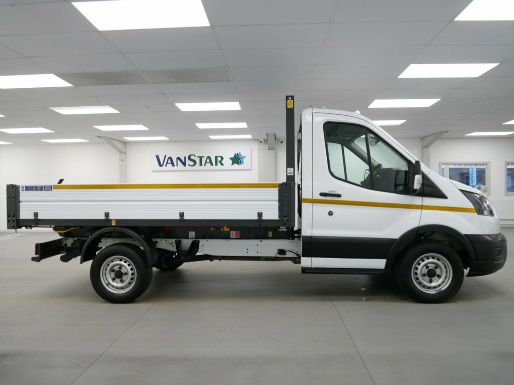 Ford Transit Custom 2L 2.0 350 Ecoblue Hd Leader Chassis Cab Diese WR74FRN White #2