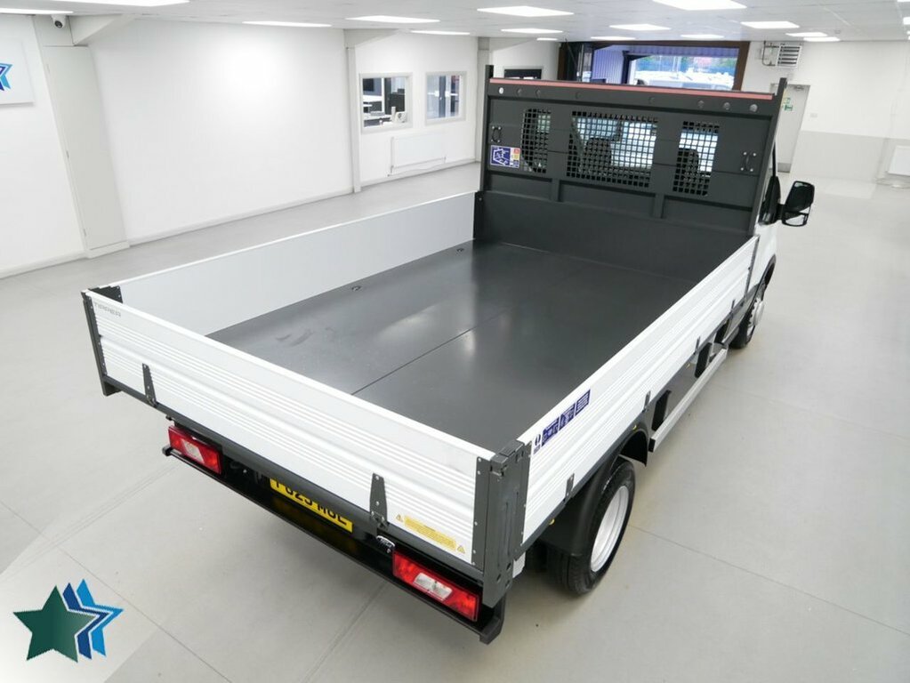 Ford Transit Custom 2L 2.0 470 Ecoblue Leader Chassis Cab M FG25MGE White #2