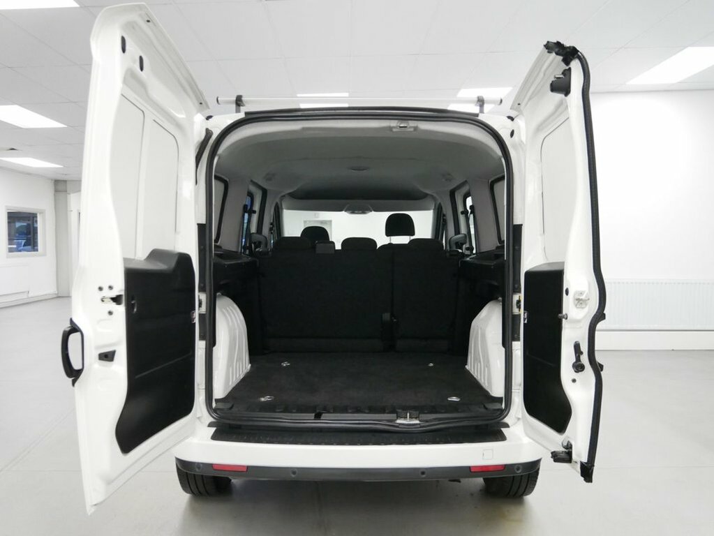 Fiat Doblo 1.6L Multijetii Maxi Tecnico Combi Van Double Cab White #6
