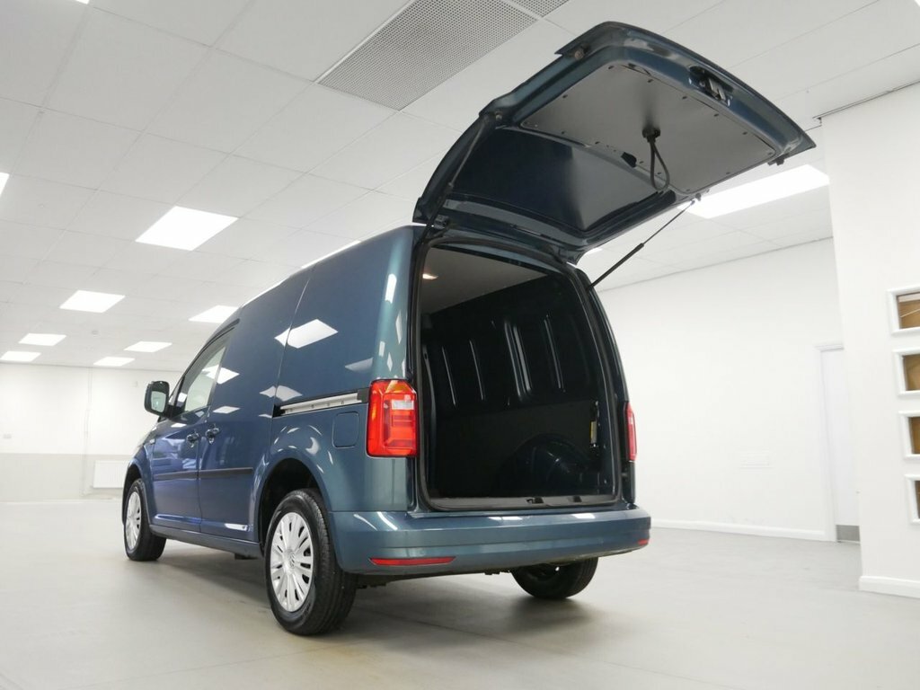 Volkswagen Caddy 2L 2.0 Tdi C20 Bluemotion Tech Trendline Panel Van Green #2