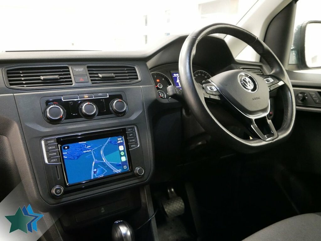 Volkswagen Caddy 2L 2.0 Tdi C20 Bluemotion Tech Trendline Panel Van Green #4