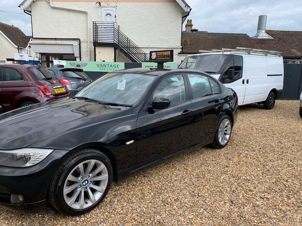 BMW 3 Series 318I Se Business Edition Step Black #4
