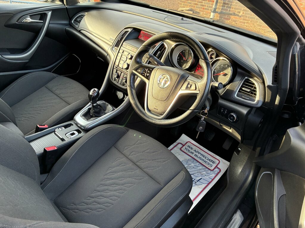 Vauxhall Cascada 1.4T Se Convertible Euro 5 Ss Black #5