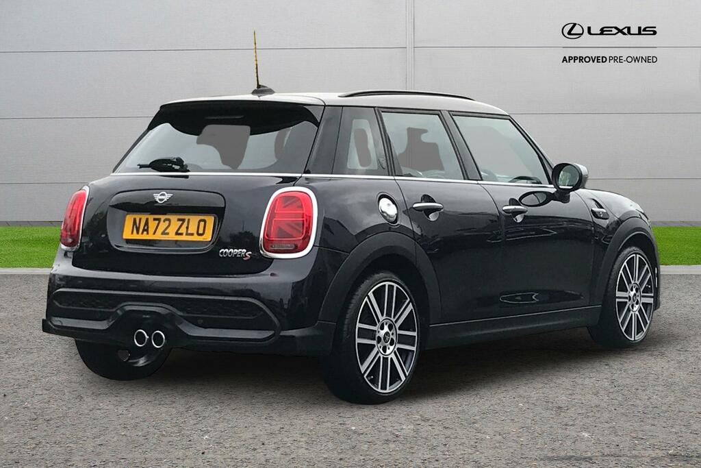 Mini Hatch 2.0 Cooper S Exclusive Steptronic Euro 6 Ss NA72ZLO Black #3