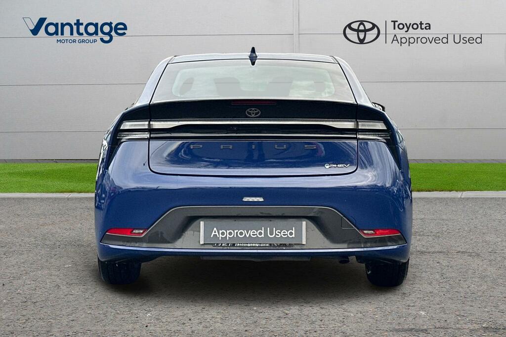 Toyota Prius 2.0 13.6Kwh Design Cvt Euro 6 Ss YG75OCE Blue #4
