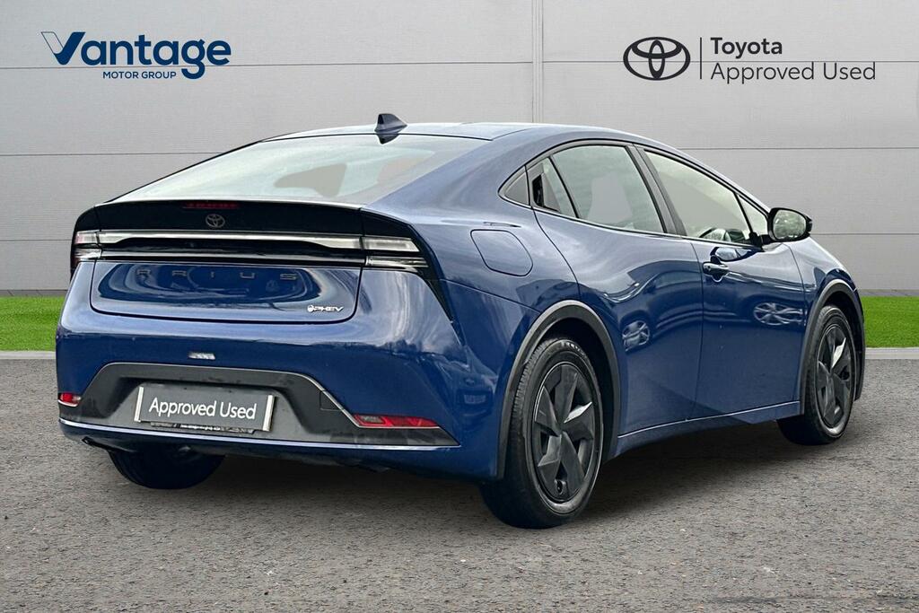 Toyota Prius 2.0 13.6Kwh Design Cvt Euro 6 Ss YG75OCE Blue #3