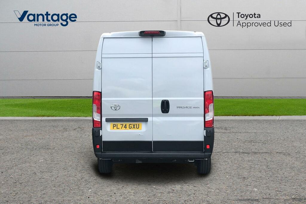 Toyota PROACE 2.2 Bluehdi 35 Icon Long Panel Van Lwb Medium Roof White #4