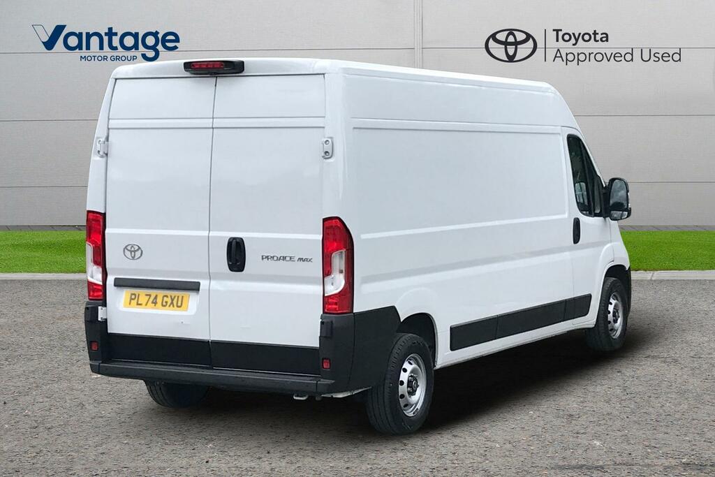 Toyota PROACE 2.2 Bluehdi 35 Icon Long Panel Van Lwb Medium Roof White #3