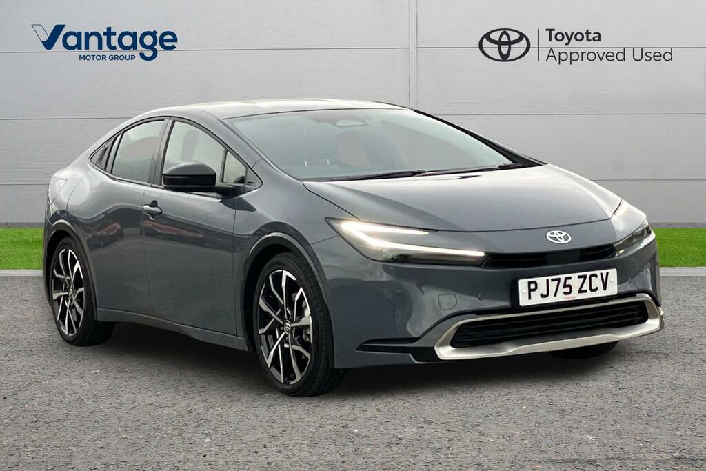 Toyota Prius 2.0 13.6Kwh Excel Cvt Euro 6 Ss Grey