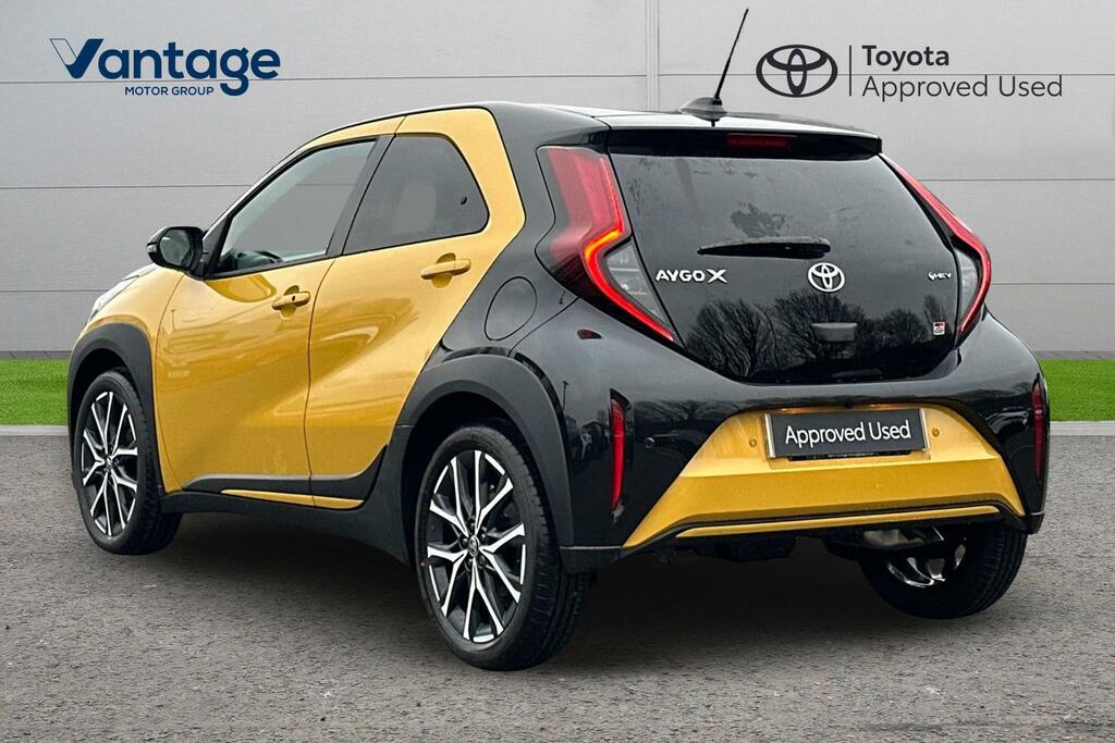 Toyota Aygo X 1.5H Gr Sport Cvt Euro 6 Ss Yellow #5