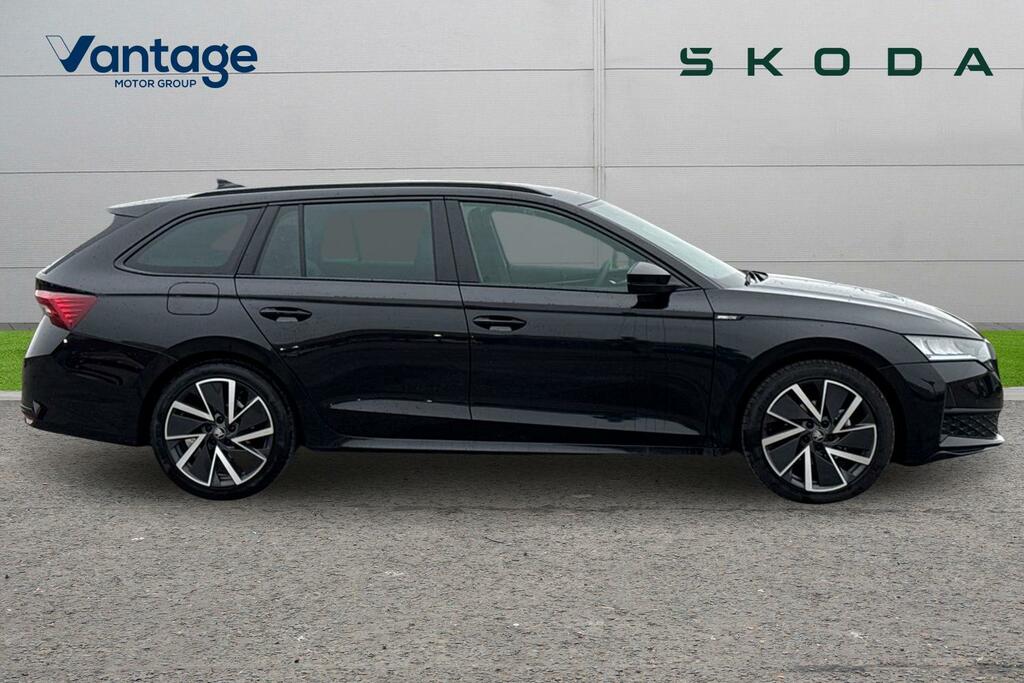 Skoda Octavia 1.5 Tsi 150 E-tec Sportline Dsg PF75OEH Black #2