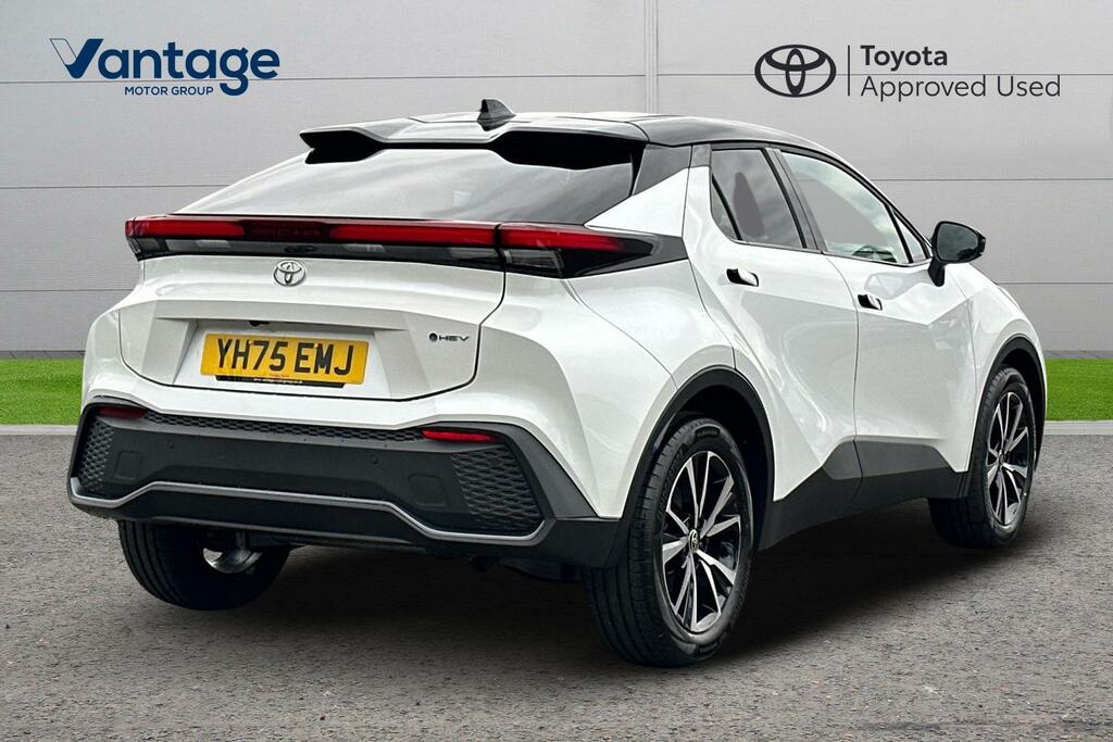 Toyota C-Hr 1.8 Vvt-h Design Cvt Euro 6 Ss YH75EMJ White #3