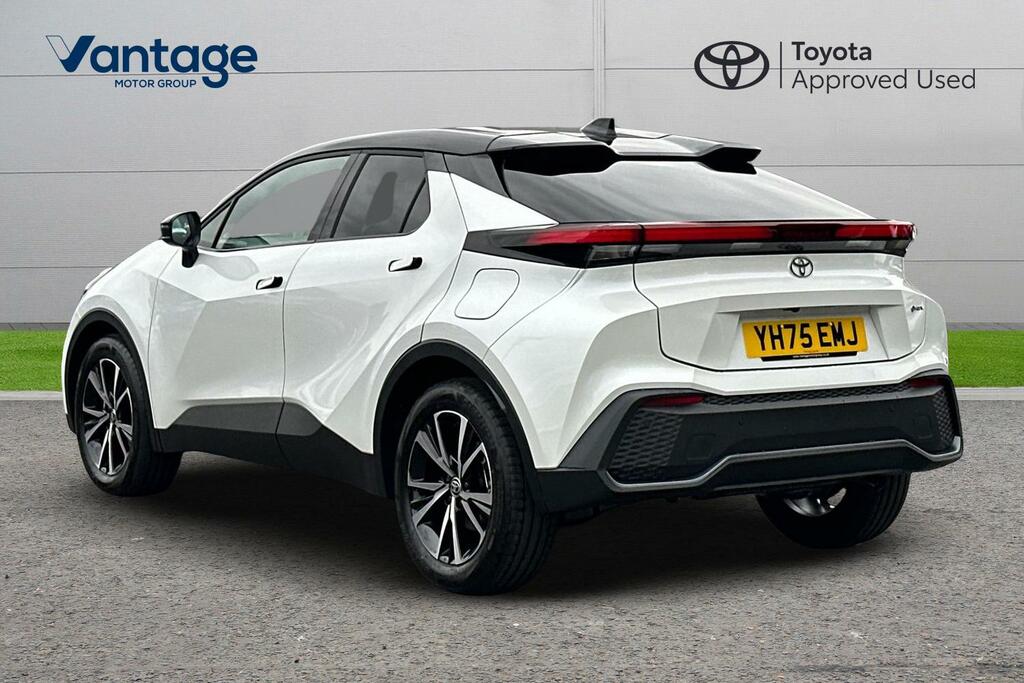 Toyota C-Hr 1.8 Vvt-h Design Cvt Euro 6 Ss YH75EMJ White #5