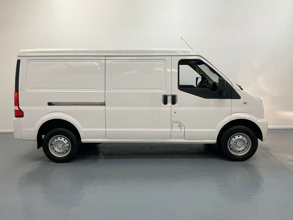 DFSK EC35 60Kw 39Kwh 62Mph White #3