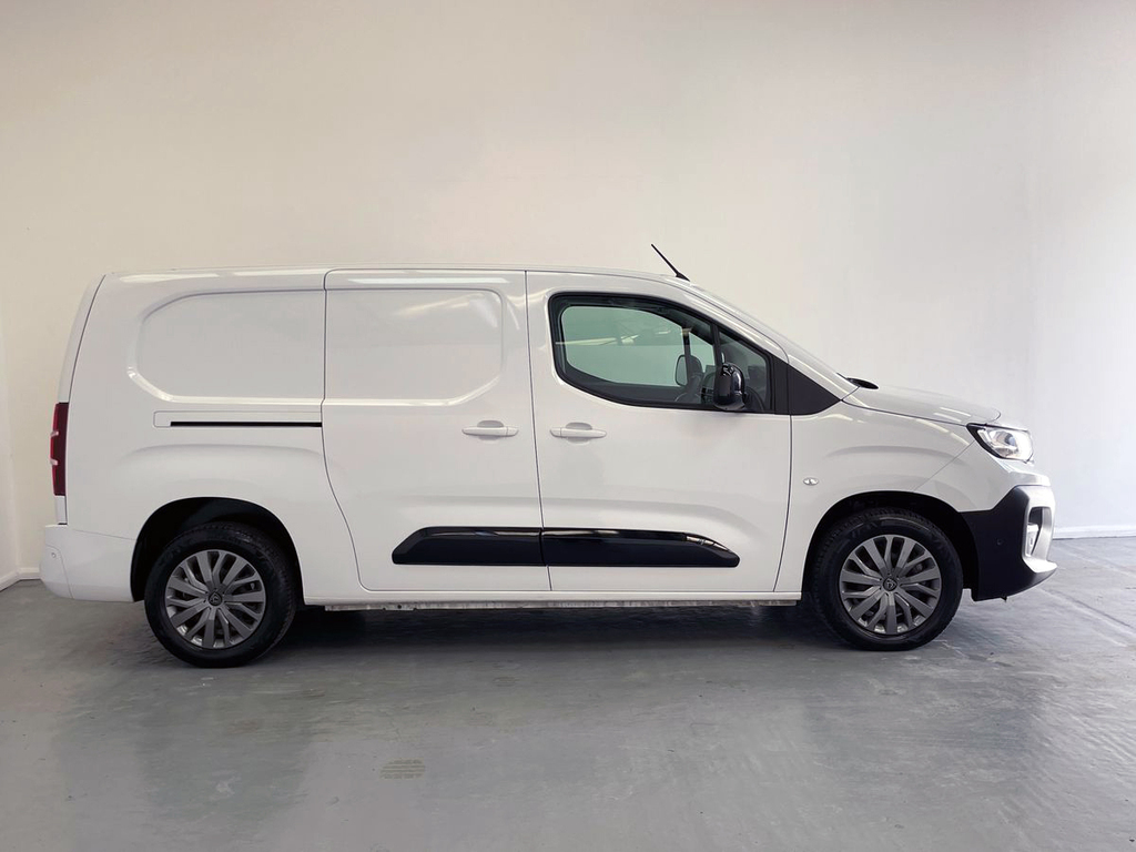 Peugeot Partner 1000 Asphalt L2 Lwb 1.5 Bluehdi 100Ps KS24XZN White #3