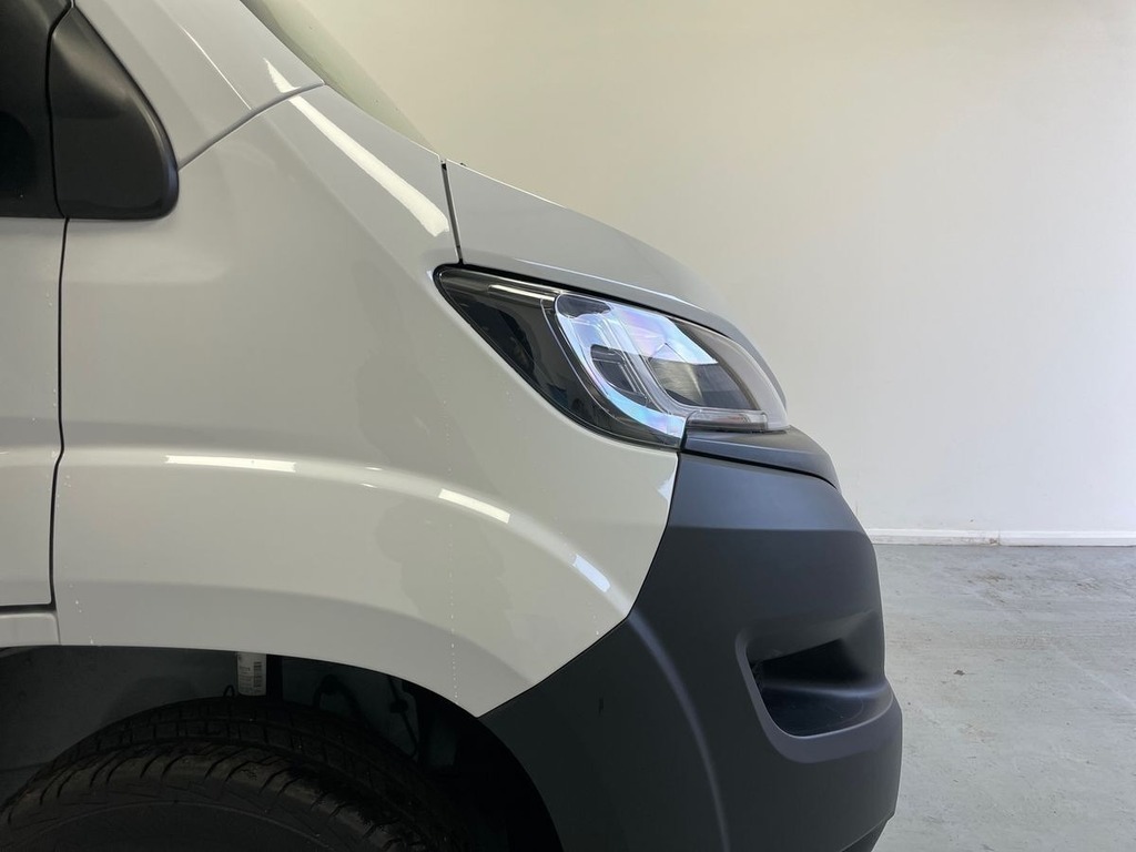 Peugeot Boxer 335 Professional Premium L2 H2 Mwb 2.2 Bluehdi 14 White #6