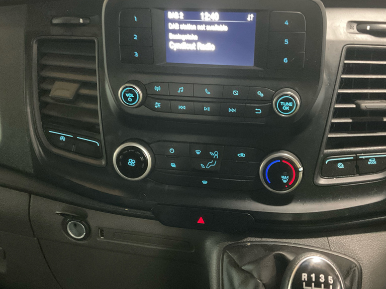 Ford Transit Custom 470 Leader L2 Mwb 2.0 Ecoblue 130Ps FG25WPX White #5