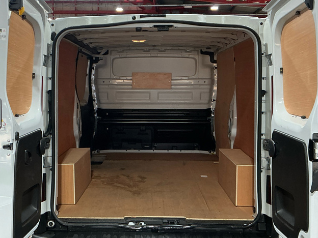 Renault Trafic Ll30 Advance L2 Lwb 2.0L Blue Dci 130Ps White
