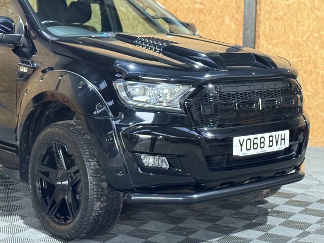 Ford Ranger 3.2 Tdci Wildtrak Pickup Double Cab Aut YO68BVH Black #2