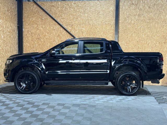 Ford Ranger 3.2 Tdci Wildtrak Pickup Double Cab Aut YO68BVH Black #3