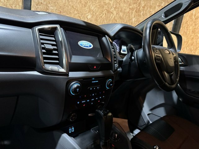 Ford Ranger 3.2 Tdci Wildtrak Pickup Double Cab Aut YO68BVH Black #6