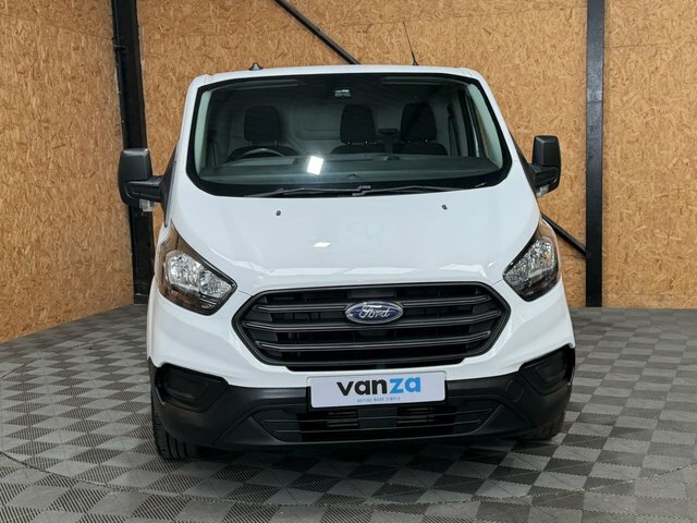 Ford Transit Custom 2.0 300 Ecoblue Leader Panel Van EJ70LVT White #4