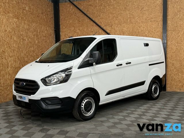 Ford Transit Custom 2.0 300 Ecoblue Leader Panel Van EJ70LVT White
