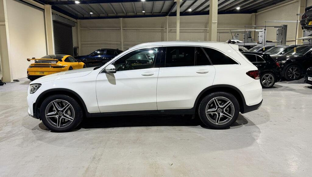 Mercedes-Benz GLC Class 2.0 Glc300 Mhev Amg Line G-tronic 4Matic Euro 6 BU70KLP White #4